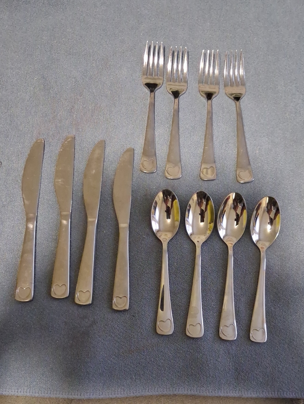 Oneida Little One  Heart-Accent Flatware Set - Silver Tone